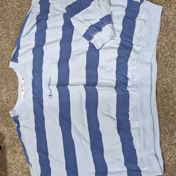 CHAMPION Cropped Oversized Sweater - Picture 2 of 13